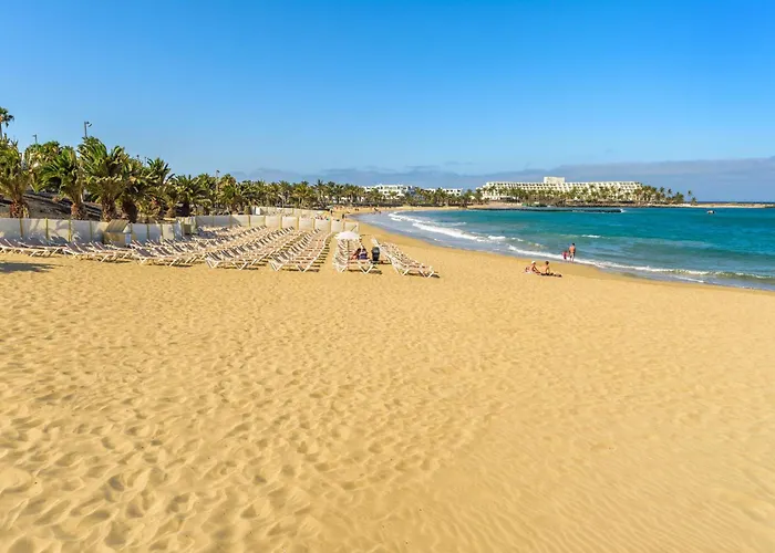 Holiday home Lanzahost Casa Fer *